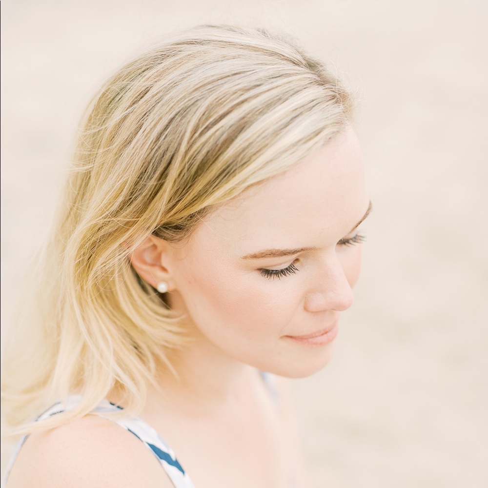Meet your Posher, Alice g.